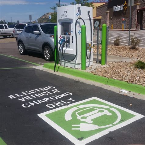 82 of the ports are level 2 charging ports and 23 of the ports offer free charges for your electric car. . Electric car stations near me